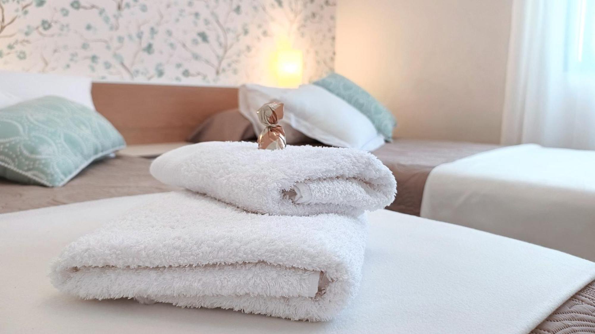 Center Santa Cruz, Alojamiento Centrico Con Gran Terraza, Cocina , Salon Y Banos, Todo Privado Dış mekan fotoğraf